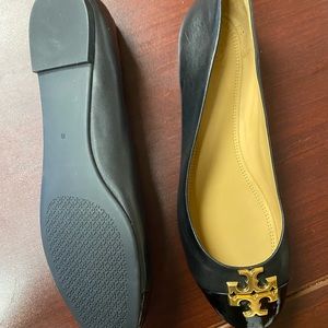 Tory Burch Flats. Brand new no box- black with black patent leather toe